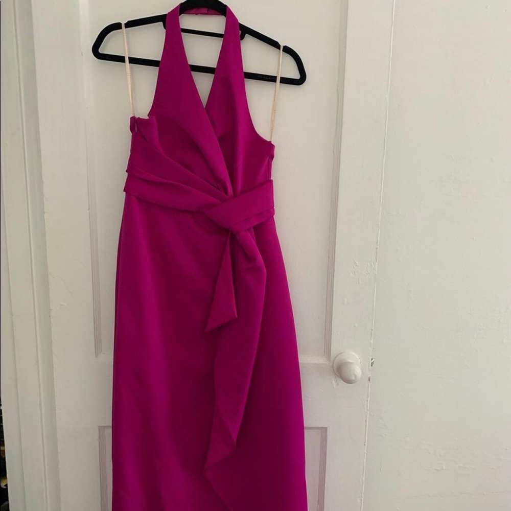 Beautiful Halston Heritage dress